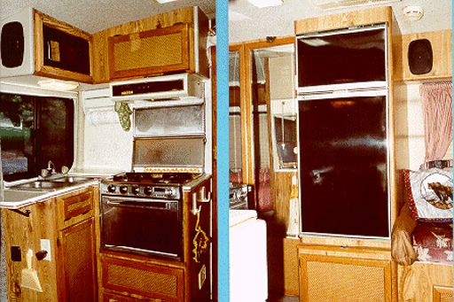 Aero Cruiser: The kitchen area with the stove and twin sinks on the left and the refrigerator / freezer on the right.  All 23 ft. models except Twin Bed.
